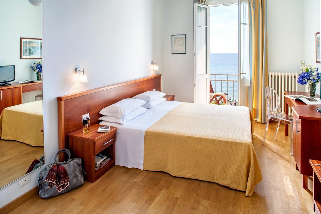 אלסיו Hotel Beau Sejour מראה חיצוני תמונה